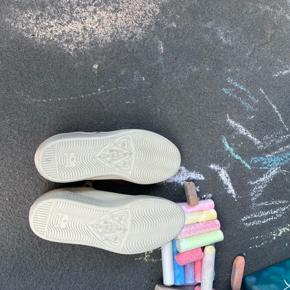 Gucci, Disney Mickey Mouse Ace Low Top Sneaker, Ivory, Orange, (8.5 M, 10 W) - Picture 12 of 15